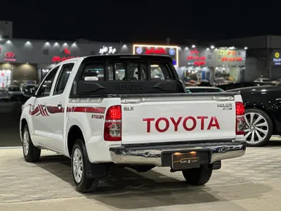 2013 تويوتا هاي لوكس غمارتين