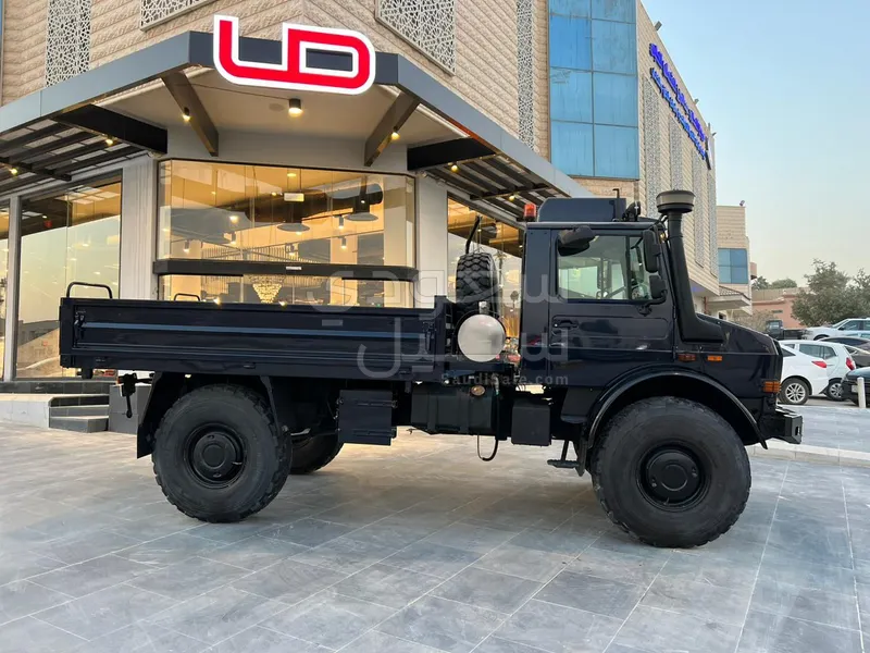 2009 مرسيدس - بنز يونيموغ