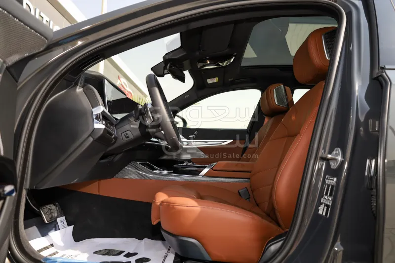 2026 بي ام دبليو الفئة السابعة 735أي