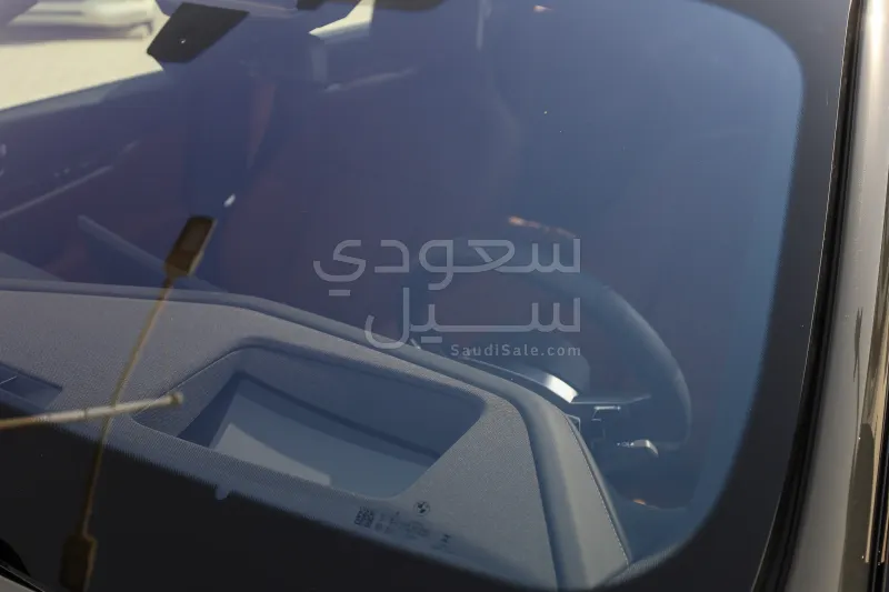 2026 بي ام دبليو الفئة السابعة 735أي