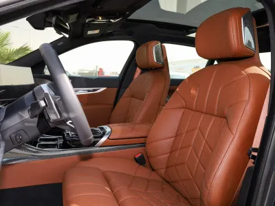 2026 بي ام دبليو الفئة السابعة 735أي