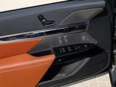 2026 بي ام دبليو الفئة السابعة 735أي