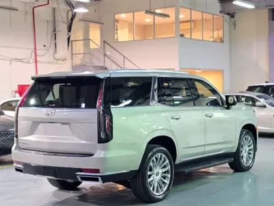 2021 كاديلاك اسكاليد