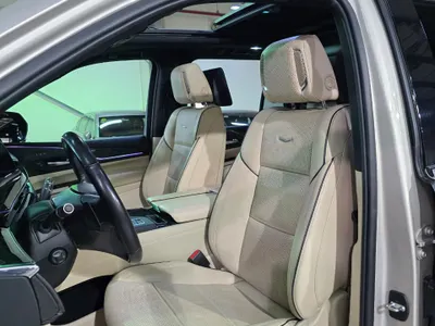 2021 كاديلاك اسكاليد