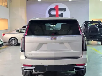 2021 كاديلاك اسكاليد