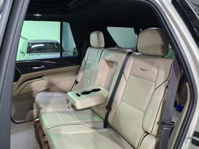 2021 كاديلاك اسكاليد