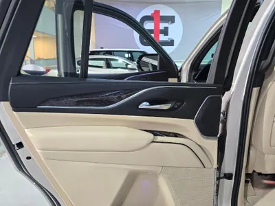 2021 كاديلاك اسكاليد