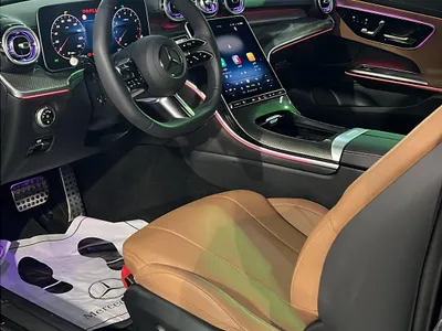 2025 مرسيدس - بنز سي إل إي 200