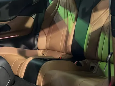 2025 مرسيدس - بنز سي إل إي 200