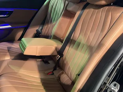 2025 مرسيدس - بنز إي 300