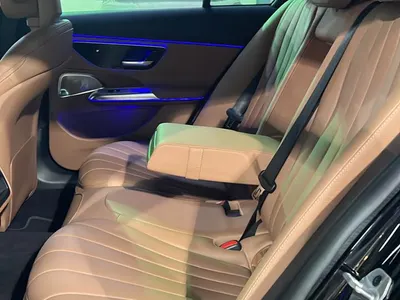 2025 مرسيدس - بنز إي 300