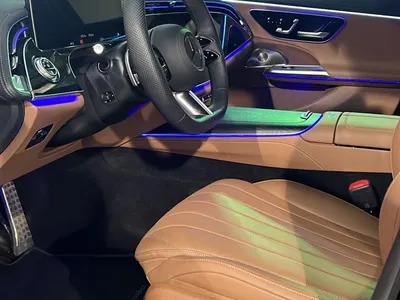 2025 مرسيدس - بنز إي 300