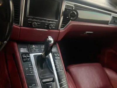 2015 بورش ماكان اس