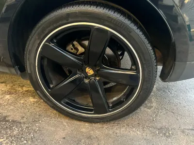 2015 بورش ماكان اس