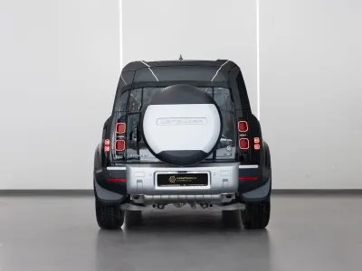 2023 لاند روفر ديفيندر اس اي