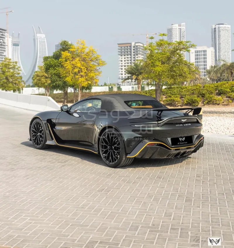 2023 Aston Martin Vantage V12
