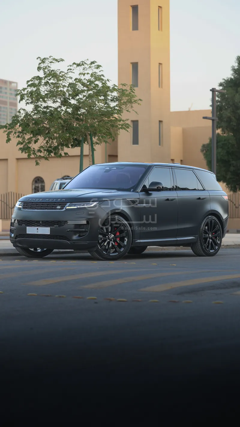2023 لاند روفر رينج روفر سبورت اس اي