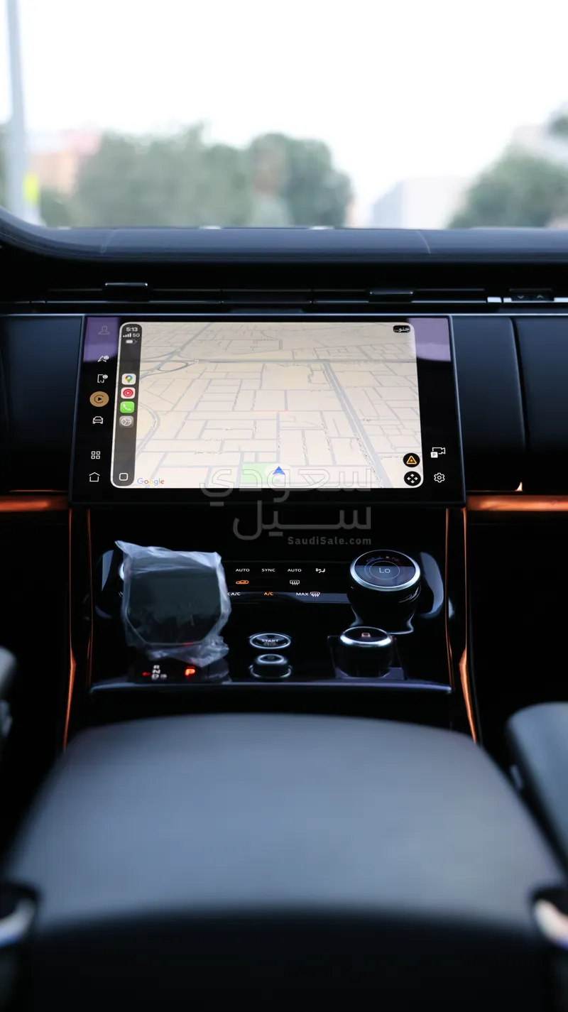 2023 لاند روفر رينج روفر سبورت اس اي