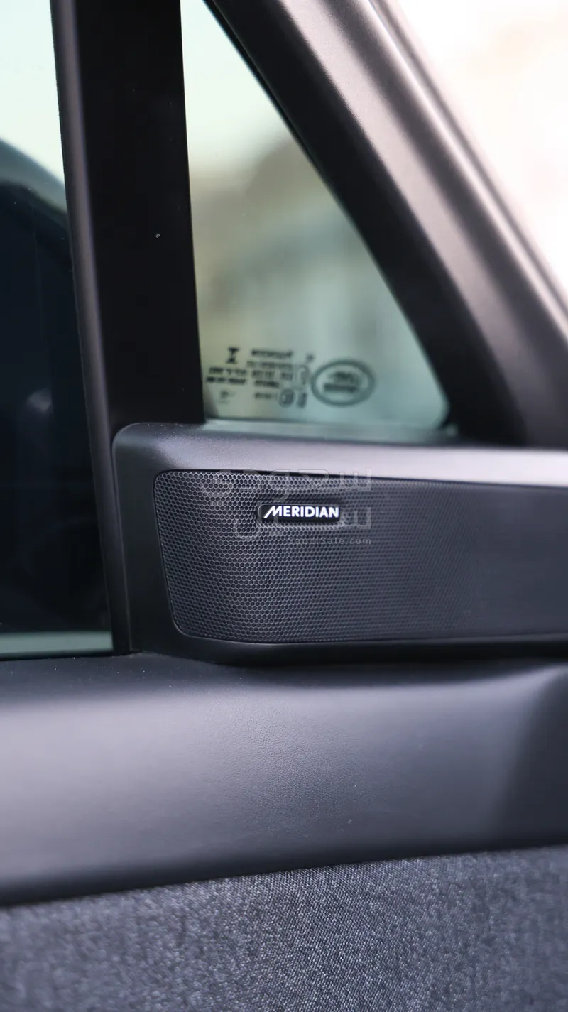 2023 لاند روفر رينج روفر سبورت اس اي