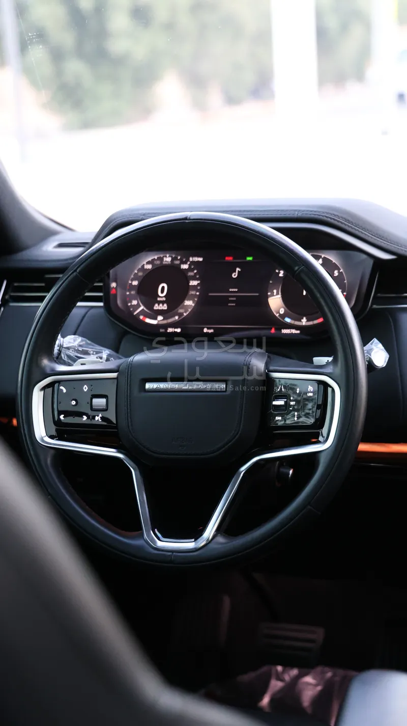 2023 لاند روفر رينج روفر سبورت اس اي