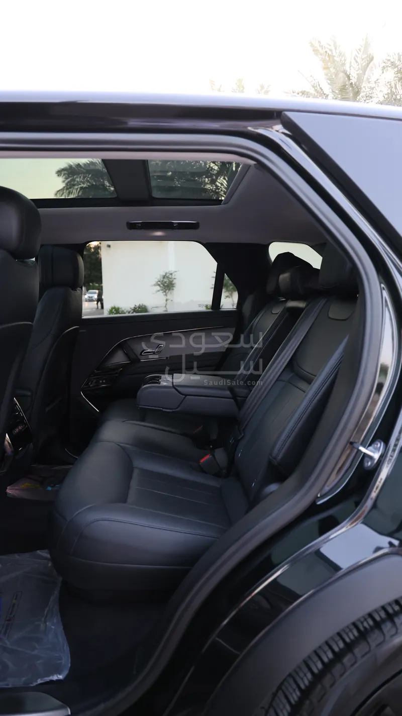 2023 لاند روفر رينج روفر سبورت اس اي