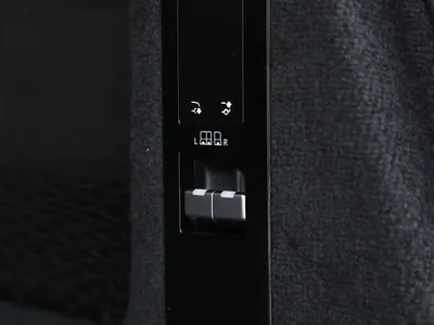 2023 لاند روفر رينج روفر سبورت اس اي