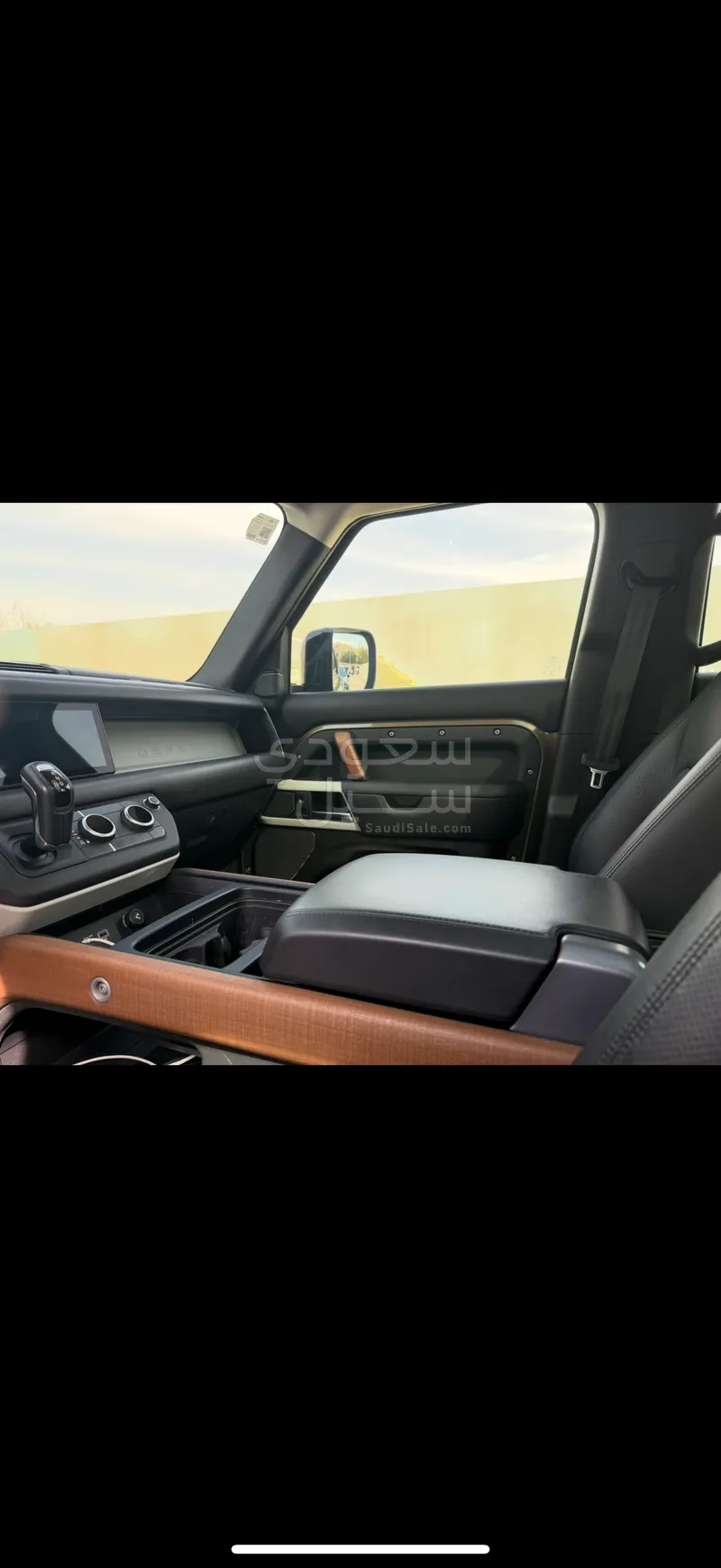 2020 لاند روفر ديفيندر اتش اس اي