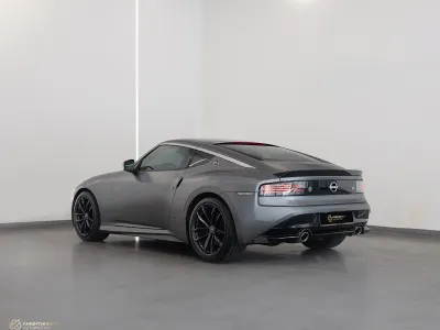 2023 نيسان زد 370