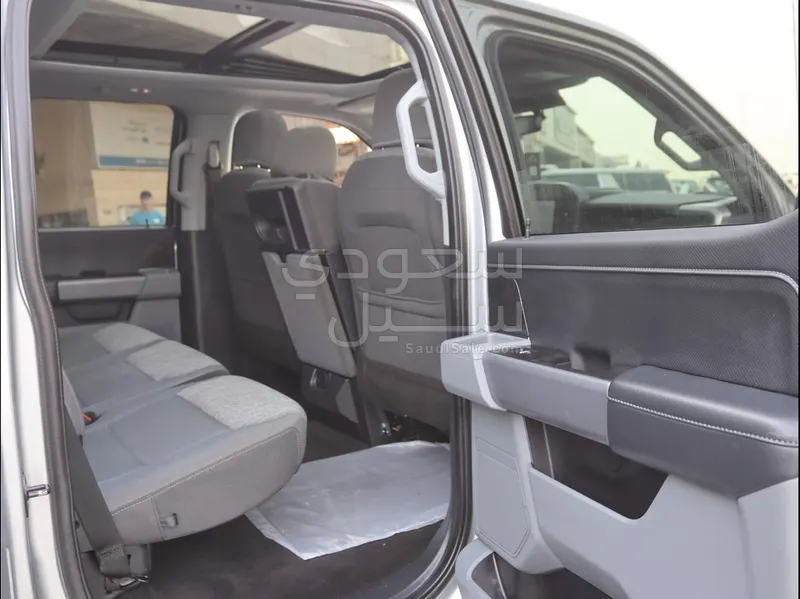 2021 فورد اف 150