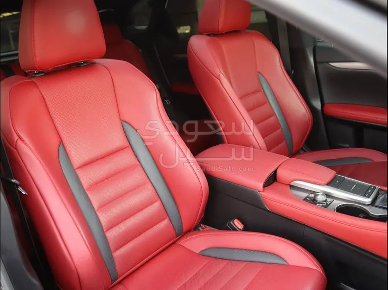 2022 لكزس أر إكس 450 هايبرد