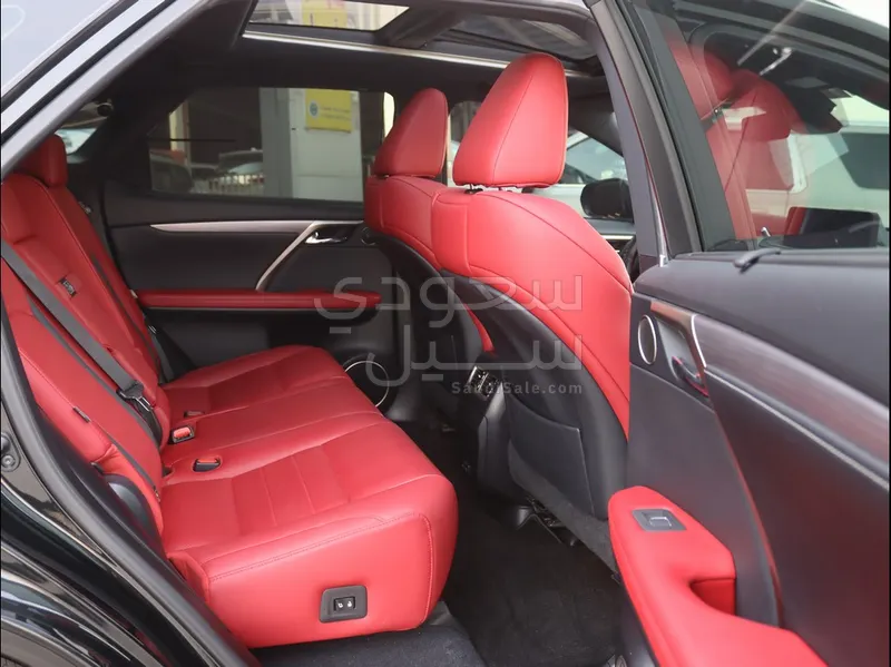 2022 لكزس أر إكس 450 هايبرد