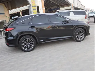 2022 لكزس أر إكس 450 هايبرد