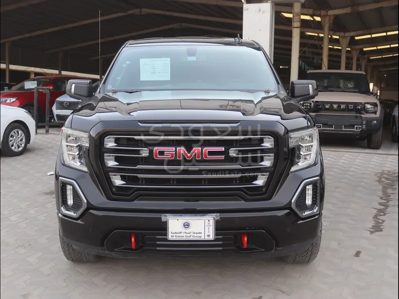 2020 جي ام سي سييرا اي تي 4