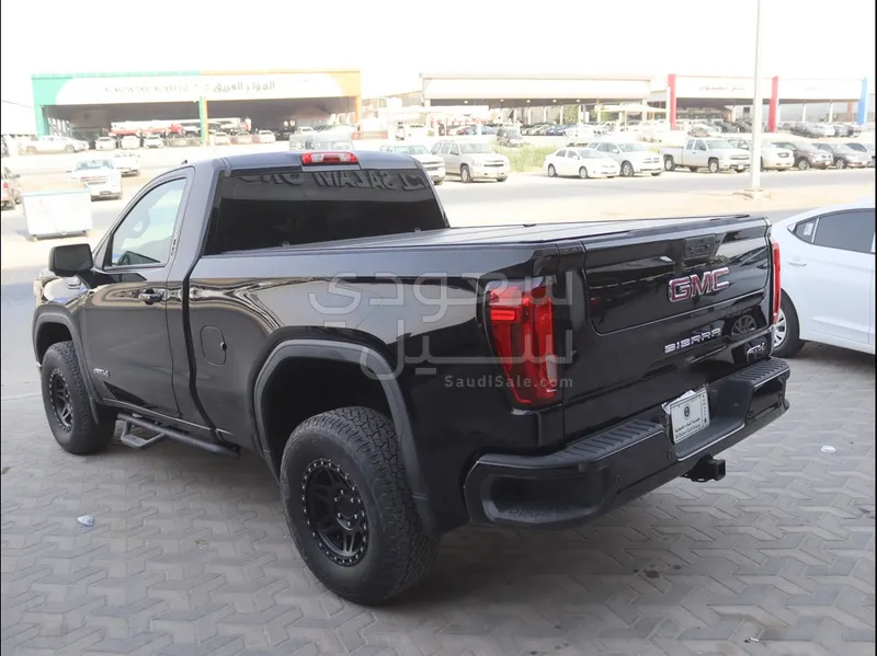 2020 جي ام سي سييرا اي تي 4