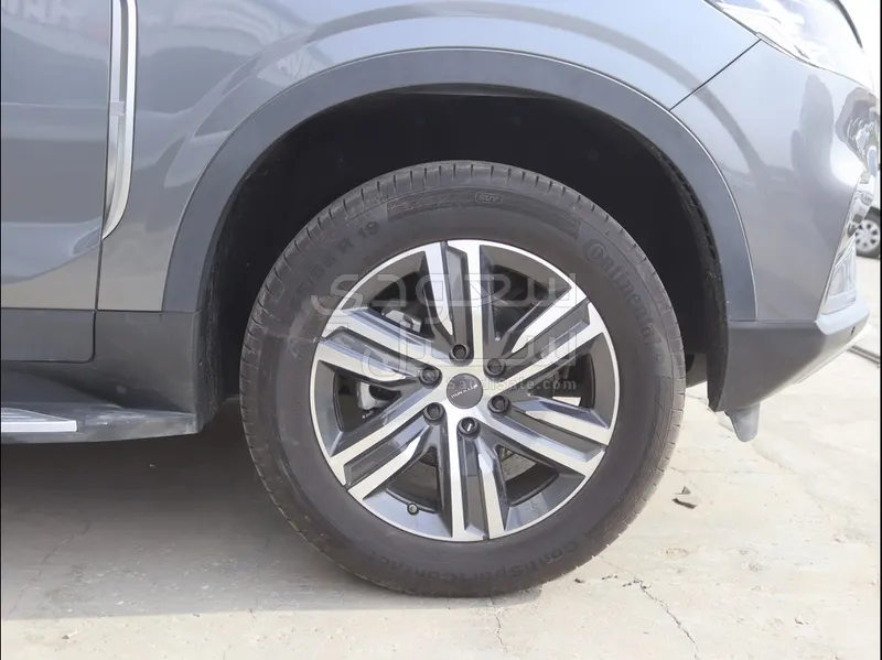 2023 ماكسيوس دي 90