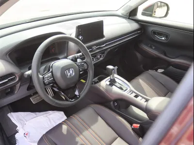 2024 هوندا زي ار في