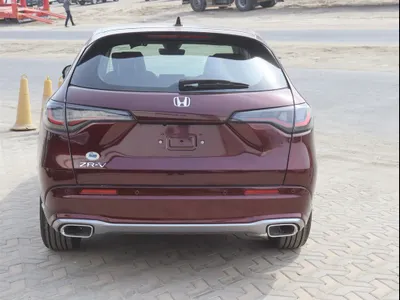 2024 هوندا زي ار في
