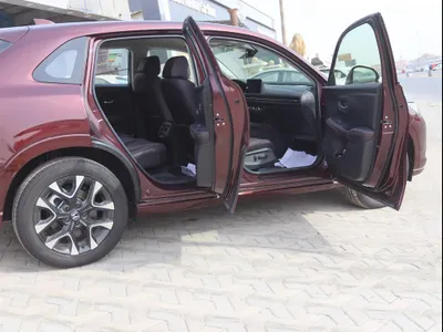 2024 هوندا زي ار في