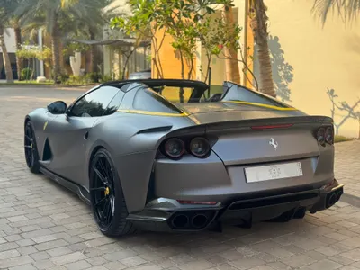 2020 فيراري 812 جي تي اس