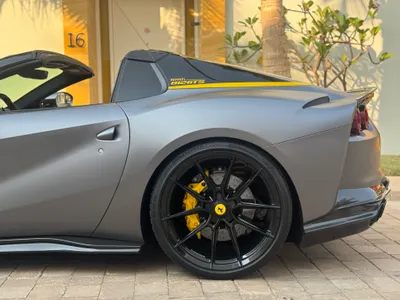 2020 فيراري 812 جي تي اس