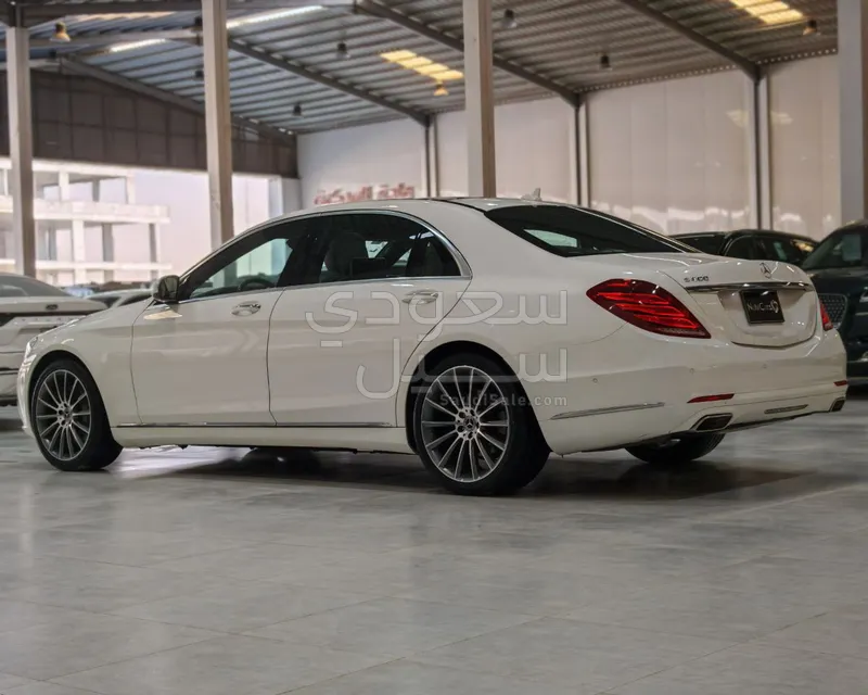2016 مرسيدس - بنز إس 400
