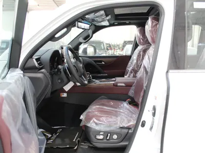 2025 لكزس إل إكس 600