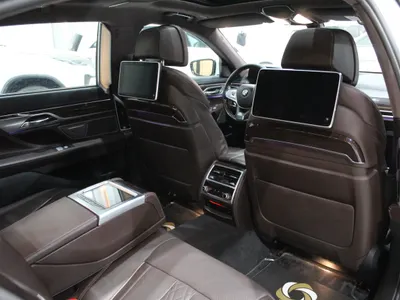 2019 بي ام دبليو الفئة السابعة 740 إل أي