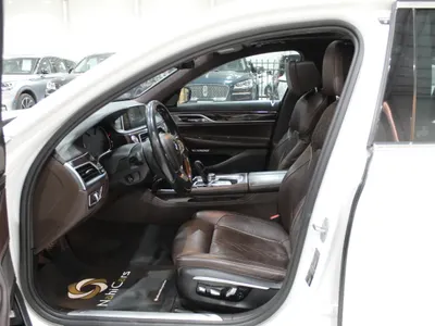 2019 بي ام دبليو الفئة السابعة 740 إل أي