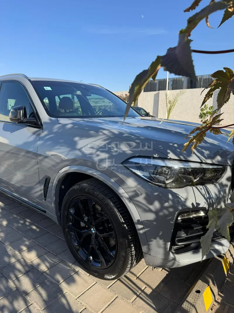 2020 بي ام دبليو الفئة اكس 5