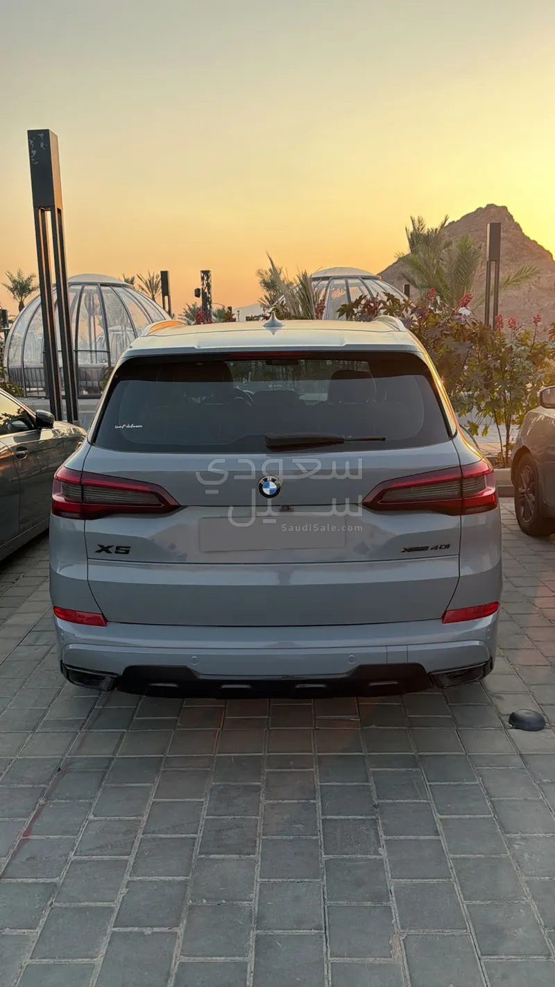 2020 بي ام دبليو الفئة اكس 5