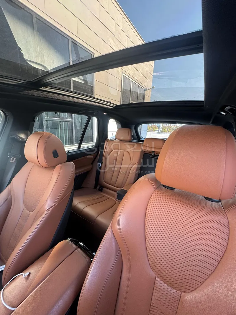 2020 بي ام دبليو الفئة اكس 5