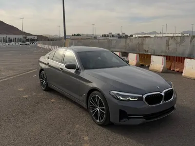 2022 بي ام دبليو الفئة الخامسة 520 أي