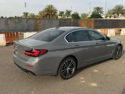 2022 بي ام دبليو الفئة الخامسة 520 أي