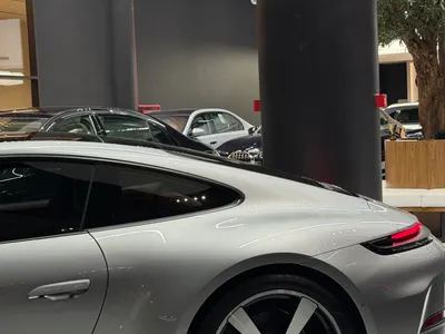 2025 بورش 911 كاريرا